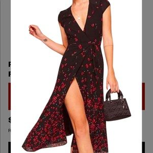 Reformation Carina Midi Dress; XS; black and red